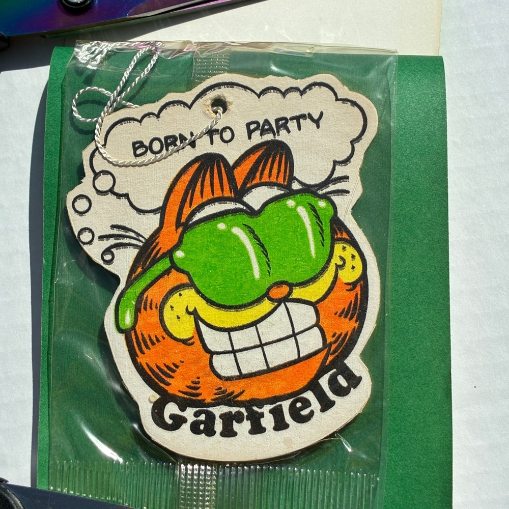 Vintage Garfield Born to Party Air Freshener Jim Davis Retro Car Decor New OS